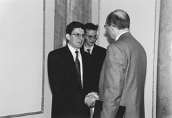 K1.JPG (16503 BYTES)