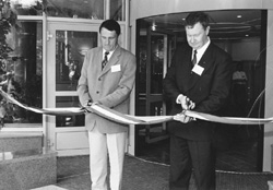 V2.JPG (23184 BYTES)