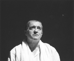 M04.JPG (12100 BYTES)