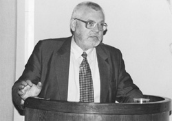 A4.JPG (16924 BYTES)