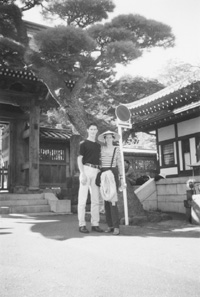 D2.JPG (27977 BYTES)