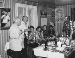 PO17.JPG (28303 BYTES)