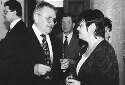 U13.JPG (21468 BYTES)