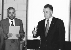 U3.JPG (18095 BYTES)