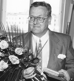 ZZ3.JPG (36982 BYTES)