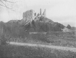 L8.JPG (18864 BYTES)