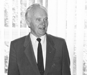 M8.JPG (21560 BYTES)