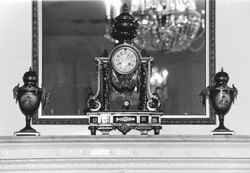 X1.JPG (22033 BYTES)