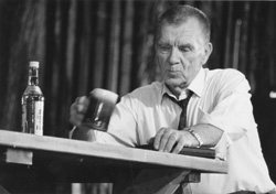 E8.JPG (19152 BYTES)