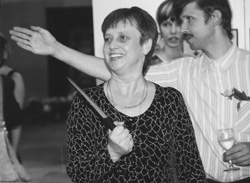 VI5.JPG (24056 BYTES)