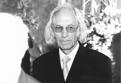 R16.JPG (18688 BYTES)