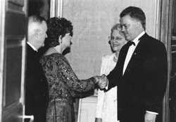 R3.JPG (21291 BYTES)