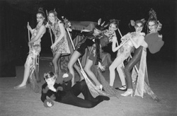 TE2.JPG (21006 BYTES)