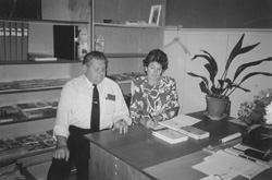 VEJ1.JPG (20746 BYTES)