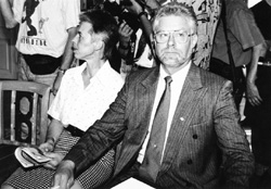 V4.JPG (28667 BYTES)