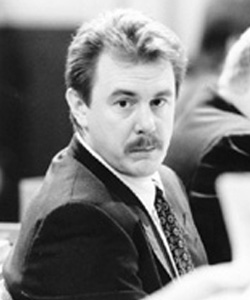 MM9.JPG (24547 BYTES)