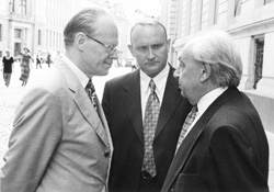 N4.JPG (22308 BYTES)