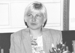 T2.JPG (16877 BYTES)