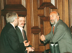 S2.JPG (32499 BYTES)