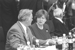 S2.JPG (20129 BYTES)