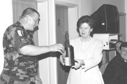 S9.JPG (18794 BYTES)