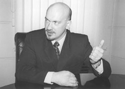 J1.JPG (10280 BYTES)