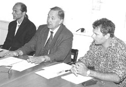 JJ2.JPG (16266 BYTES)