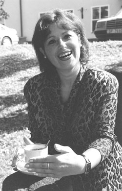 MI3.JPG (30805 BYTES)