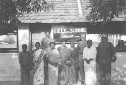 ROZ3.JPG (17983 BYTES)