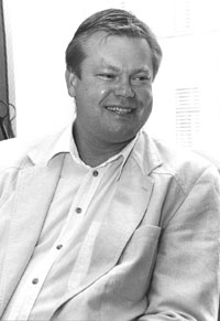 J5.JPG (15035 BYTES)