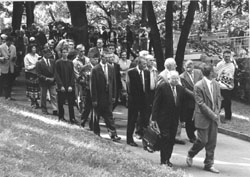 B6.JPG (22502 BYTES)