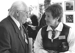 O15.JPG (17177 BYTES)