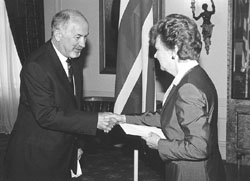 A1.JPG (16135 BYTES)