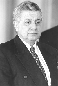 U2.JPG (20846 BYTES)