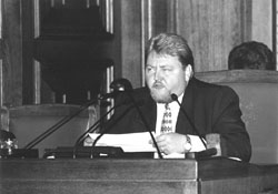 S2.JPG (13599 BYTES)