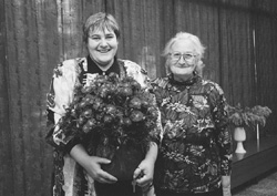 MI2.JPG (24166 BYTES)