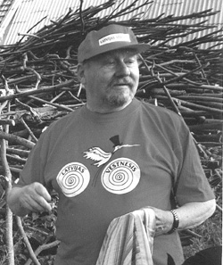 GEIBAKS.JPG (44752 BYTES)