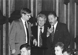 N4.JPG (23029 BYTES)