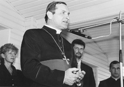 P11.JPG (20515 BYTES)