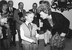 P8.JPG (27149 BYTES)