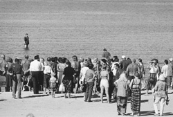 J2.JPG (25137 BYTES)