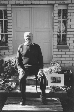 M10.JPG (45384 BYTES)