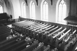 M12.JPG (24536 BYTES)