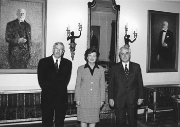 Z1.JPG (36470 BYTES)