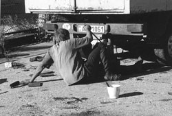 MIH3.JPG (18934 BYTES)