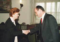 LAPPUKE-LV.JPG (25018 BYTES)