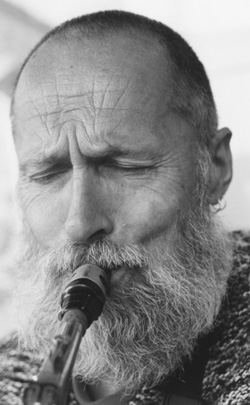 M2.JPG (38018 BYTES)