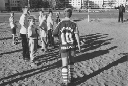 MI2.JPG (28363 BYTES)