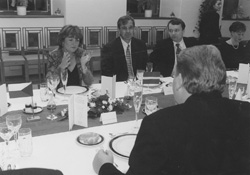 S88.JPG (20932 BYTES)