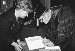 U8.JPG (21833 BYTES)